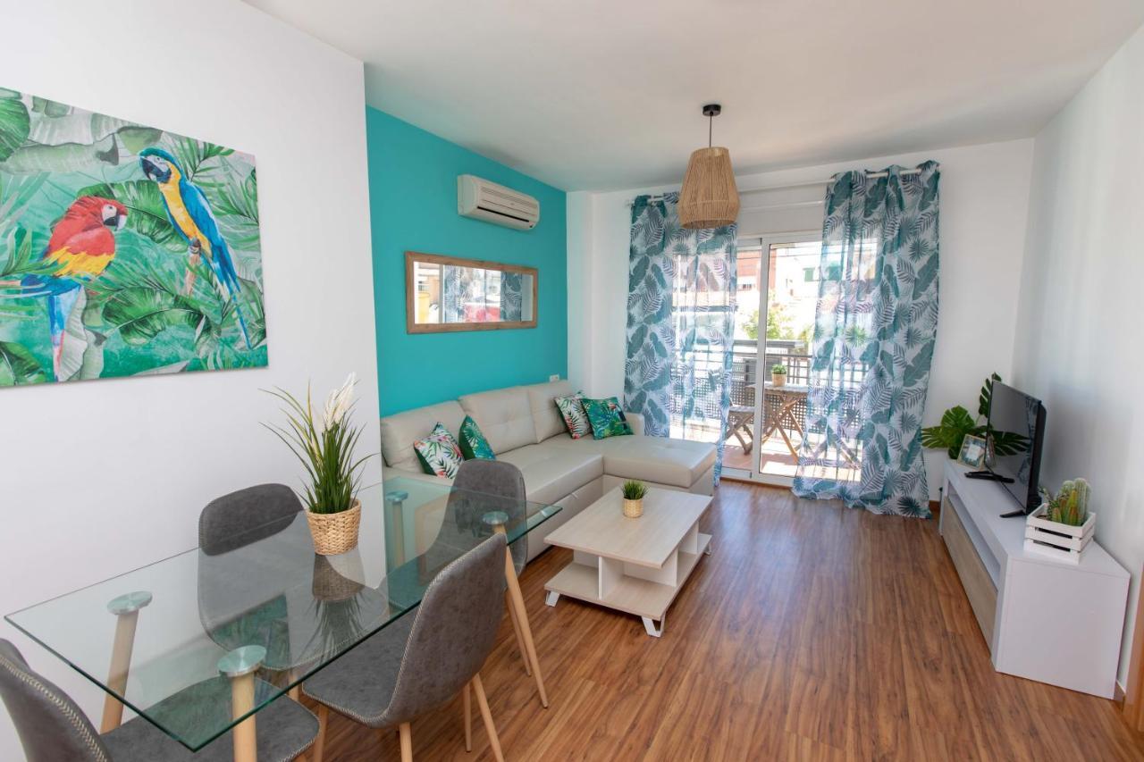 Holidays By The Sea Apartments มาลากา ภายนอก รูปภาพ