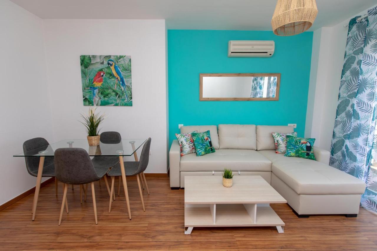 Holidays By The Sea Apartments มาลากา ภายนอก รูปภาพ